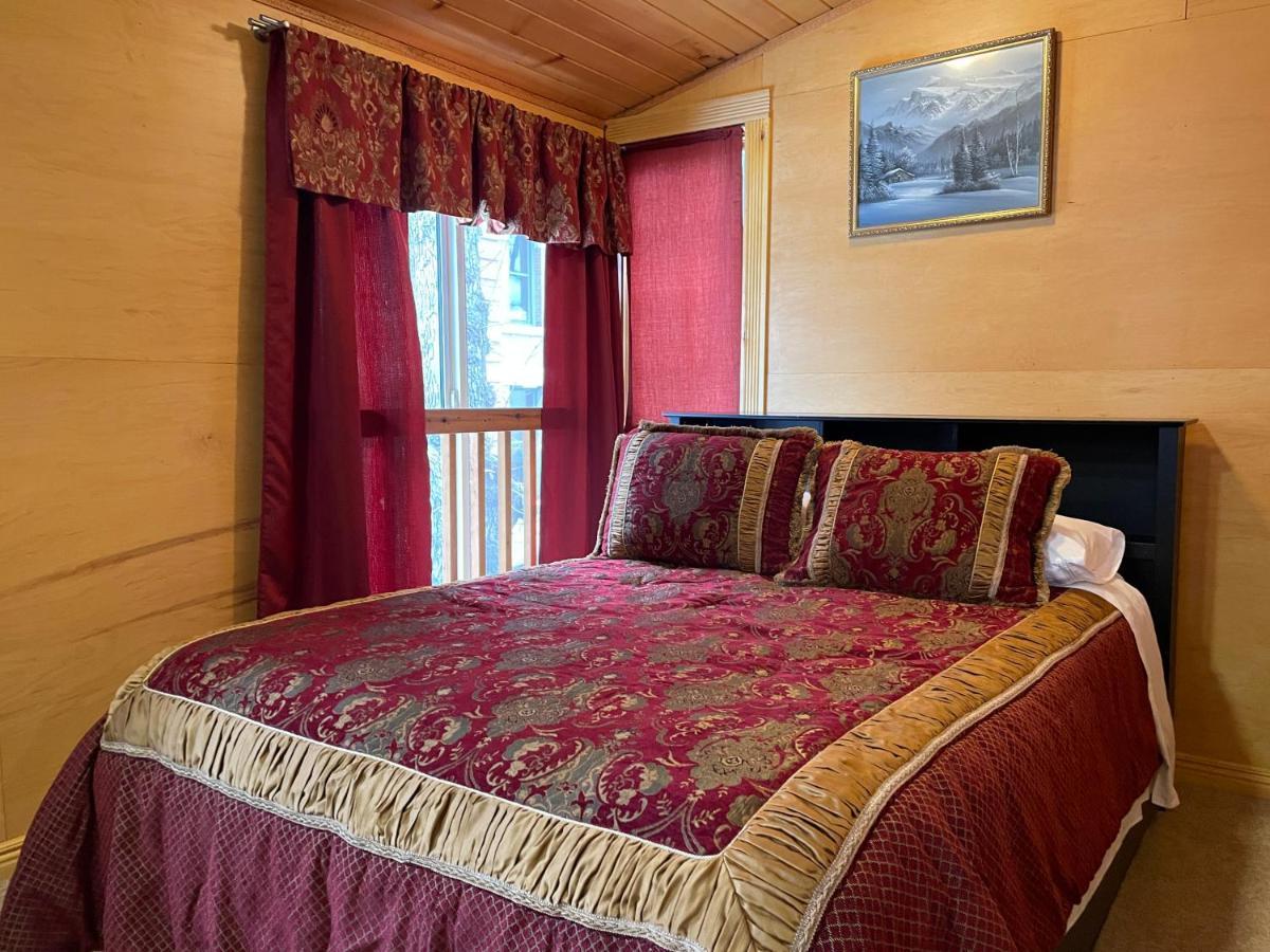 Luna Bed & Breakfast Grand Forks Luaran gambar